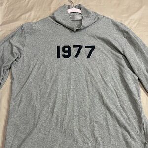 Gray 1977 Graphic Men's Shirt XXS